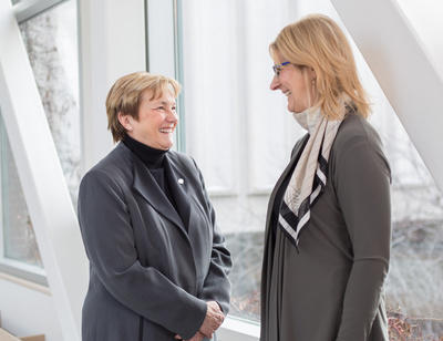 Barb Shellian, BN'79, MN'83, president of the Canadian Nurses Association and member of the Community Advisory Council, left, and Dianne Tapp, dean, Faculty of Nursing. 