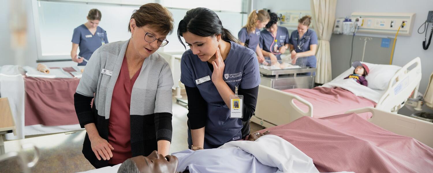 nurses in clinical simulation lab