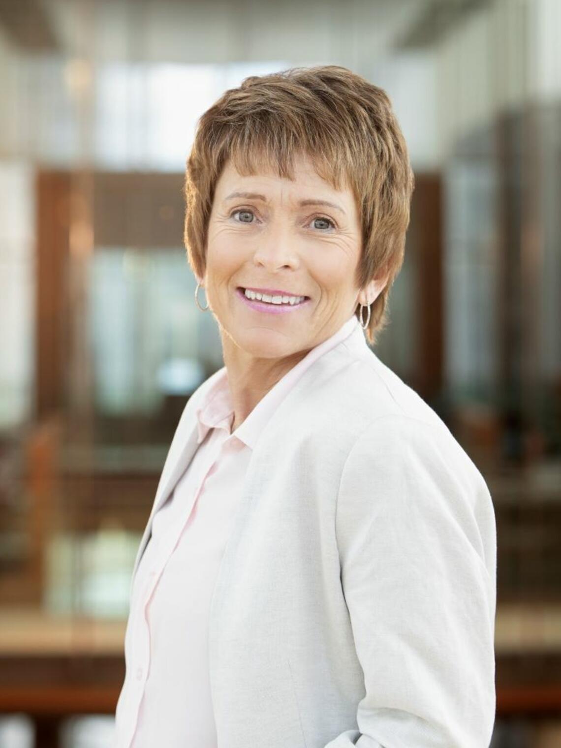 Jacqueline Smith