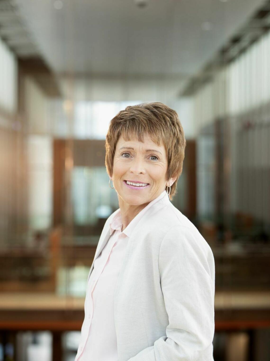 Jacqueline Smith