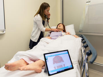 Lifecast Simulator (Mother, newborn with Krista Wollny)