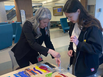 Michelle Scott at Beading and Banter event