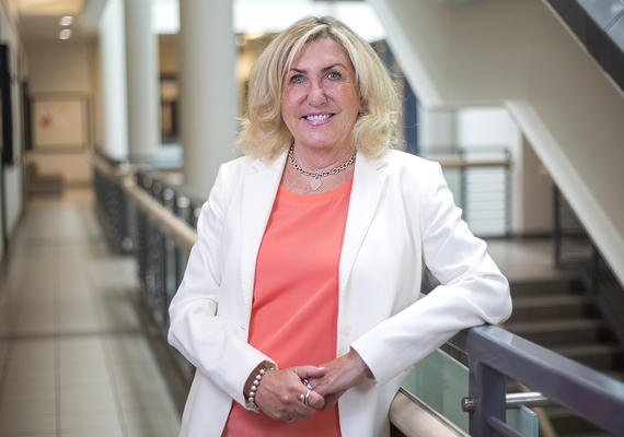 Dr. Nancy Moules, PhD, RN