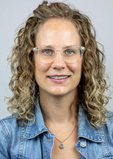 Lyndsay MacKay